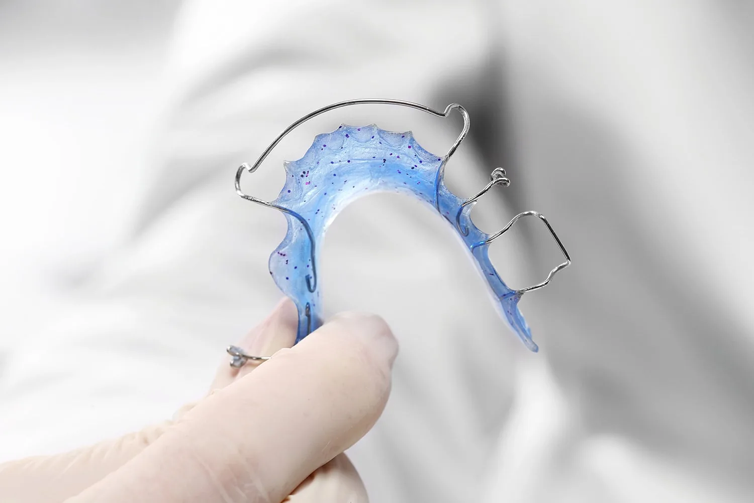 Appareil orthodontique amovible pour orthodontie interceptive de l'enfant